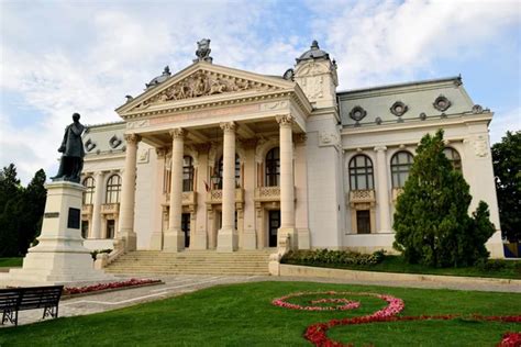 Teatr narodowy iasi Stock Photos, Royalty Free Teatr narodowy iasi ...