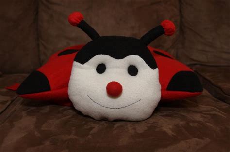 A Craft a Day: Finished Ladybug Pillow Pet