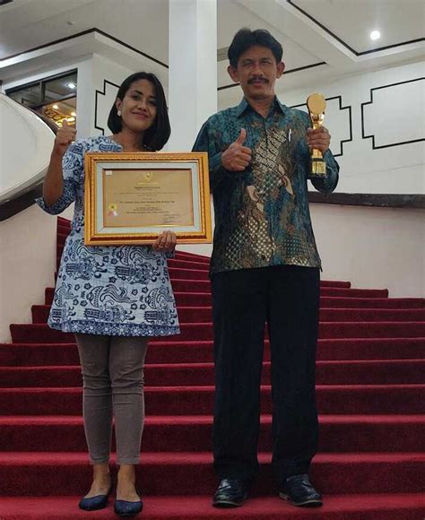 Sido Muncul Raih Penghargaan Csr Award Metro Semarang