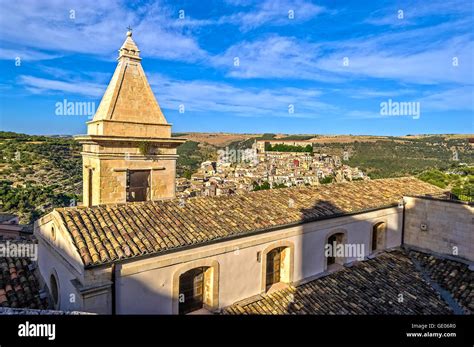 Chiesa di santa maria delle scale fotografías e imágenes de alta