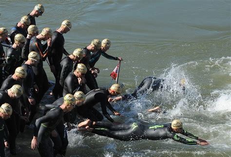 Aktive Starten Beim Swb Energie Und Wasser Bonn Triathlon