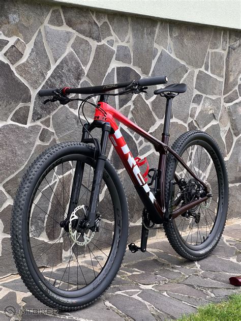 Procaliber Radioactive Red To Cobra Blood Fade XC Hardtail