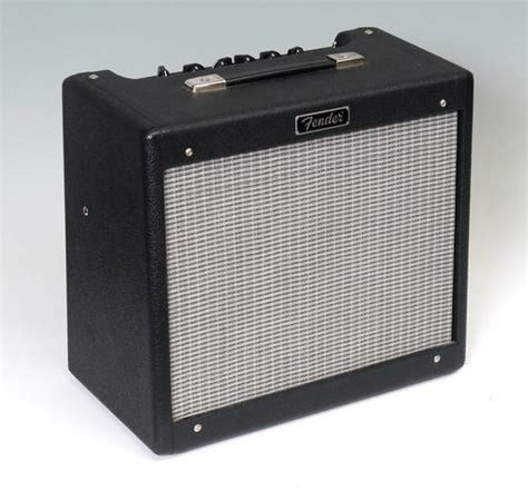 Fender Blues Junior Amplifier Aug 24 2014 Burchard Galleries Inc In Fl