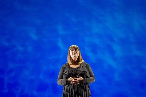 Review Dawn French Performs 30 Million Minutes At Liverpool Empire