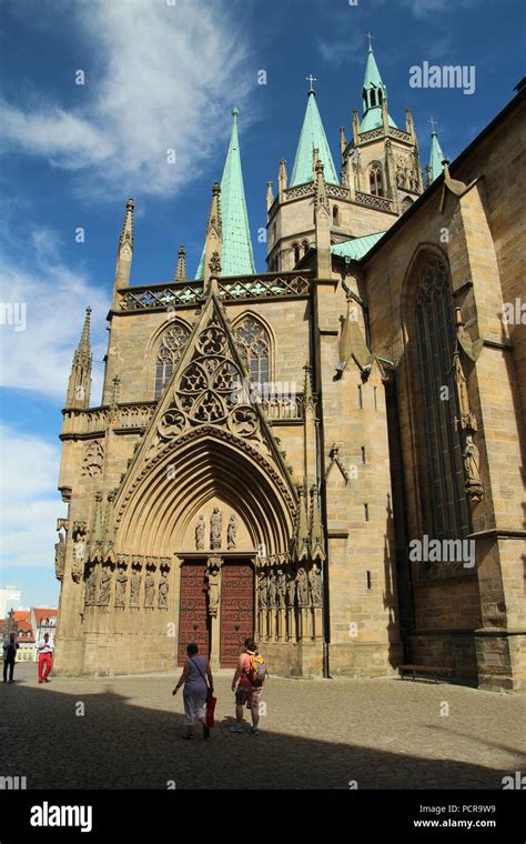 Catholic erfurt cathedral hi-res stock photography and images - Alamy