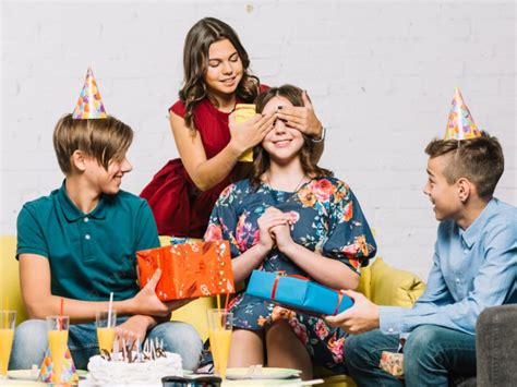 history  birthday presents  birthdays original gift ideas