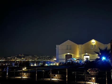 AperiArt Al Museo Di Pietrarsa Aperitivo Sul Mare Al Tramonto Nelle