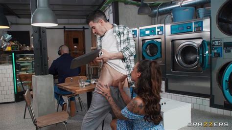 KATTY SOAREZ Porn Pic