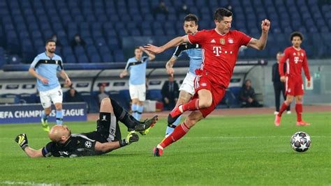 Liga Mistrz W Robert Lewandowski Trzecim Najlepszym Strzelcem