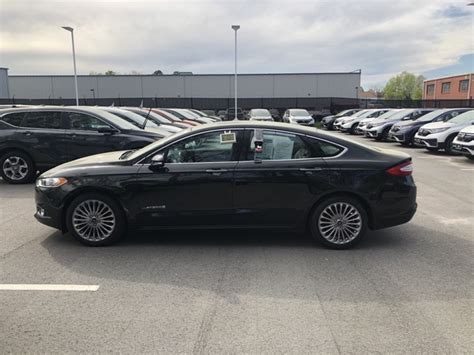 Pre Owned 2013 Ford Fusion Hybrid Titanium 4d Sedan In Virginia Beach Hwb65811b Drivers World