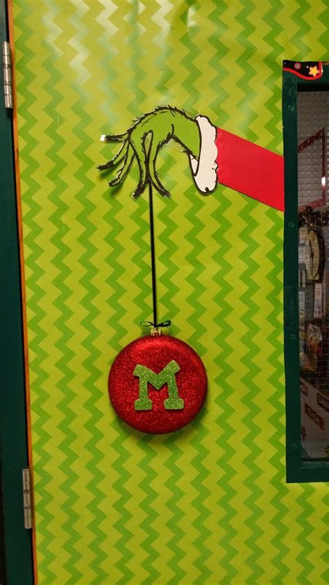 Learning As I Sew...bake, cut, and create: Grinch Themed Party: Part 1