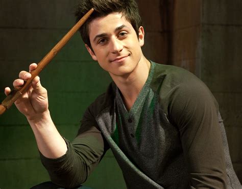 Wizards Of Waverly Places David Henrie Returns To Disney Building