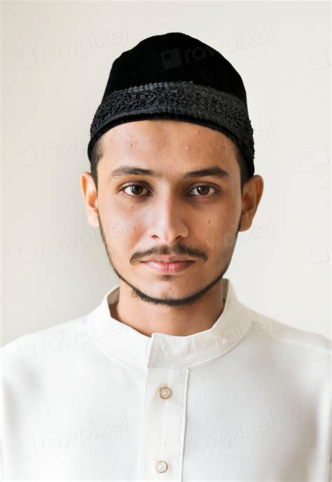 Portrait Of A Muslim Man Premium Photo Rawpixel