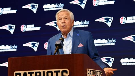 New England Patriots Owner Robert Kraft Addresses State of Team After ...