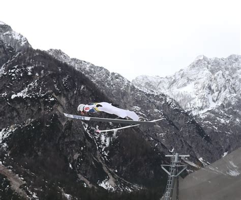 Skoki Narciarskie W Planicy Piotr Y A Trzeci W Konkursie Pucharu