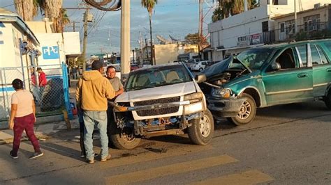 Por No Respetar El Alto Y Vol Rselo Chofer Causa Aparatoso Choque En