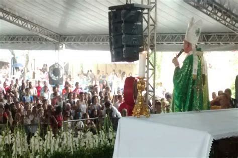 Festa De Frei Dami O Atrai Romeiros De V Rias Cidades Para O Convento