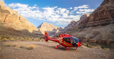 Grand celebration helicopter tour of Grand Canyon with picnic | musement