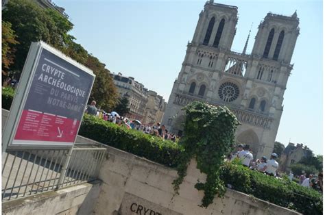 Crypte archéologique Notre Dame Hier Freier Eintritt