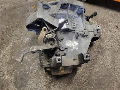 Gearbox Volkswagen Fox 1 2 HUYHUY BMD HUY