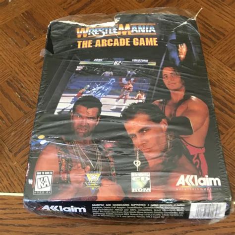 RARE WWF WWE Wrestlemania The Arcade Game Big Box Only PC No Game 25