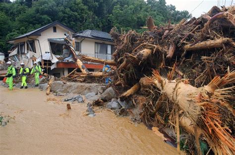 九州豪雨：被害拡大、死亡7人に 北九州市5万人避難指示 毎日新聞