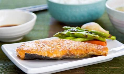 Resep Ikan Salmon Panggang a la Restoran Jepang - MAHI