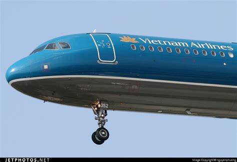 VN A352 Airbus A321 231 Vietnam Airlines Nguyenphuong JetPhotos