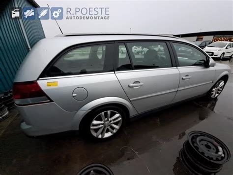 Opel Vectra C Caravan 2 2 DIG 16V Schrottauto 2005 Grau