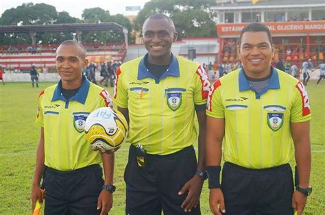 Curtinha Rbitros Do Ap Apitam Jogo Entre Guia Pa E Crb Al Na S Rie