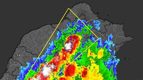 偵測到大量閃電！全台12縣市「大雨特報」 彭啟明：北部的朋友要留意了 生活 三立新聞網 Setncom