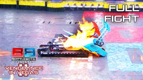 Gruff S Flamethrower Roasts Slammo Vengeance In Vegas Battlebots