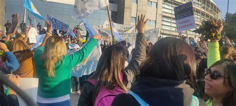 Argentina En Jujuy Nueva Marcha Docente A La Espera De Que Se Realicen