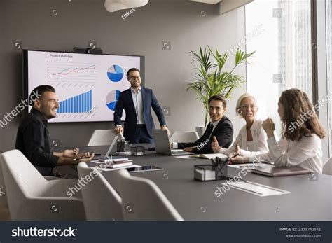 295 Small Business Female Conversation Diverse Images Stock Photos