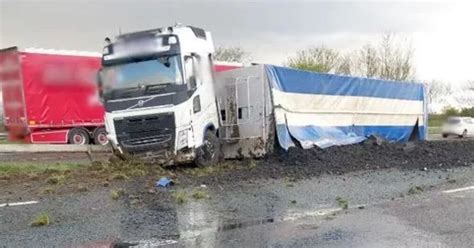 M6 Closed After Horror Lorry Crash Leaves Mud And Fuel Spilled Across