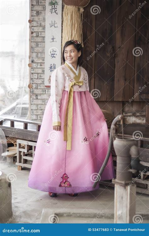 Beautiful Asian Woman In Hanbok Korean Dress Stock Image Image Of