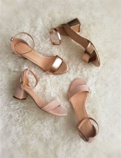 Venta Sandalias De Tacon Nude En Stock