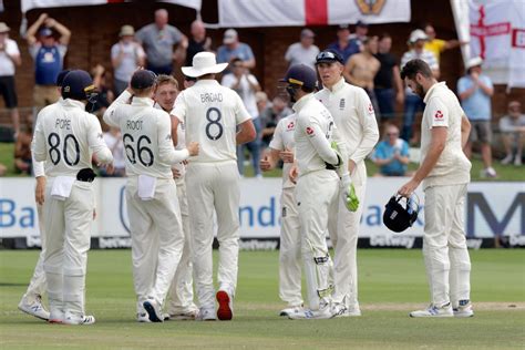 Name England Cricket Team Players : England Name 15 Man Squad For ...