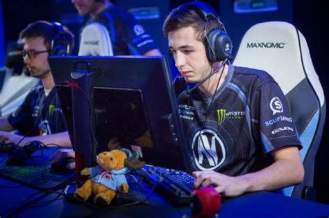 Confira A Lista Com Os Melhores Jogadores De Csgo Na Atualidade