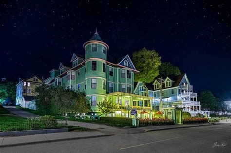 Inn on Mackinac - UPDATED Prices, Reviews & Photos (Mackinac Island, MI ...