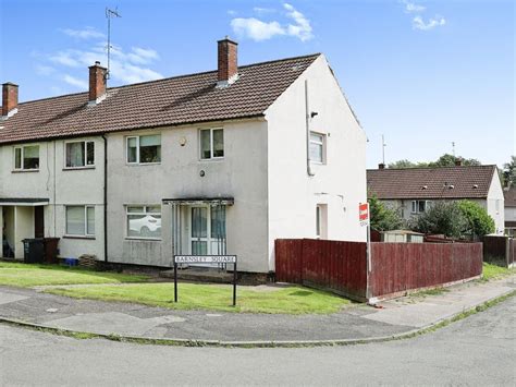 3 Bed Semi Detached House For Sale In Barnsley Square Corby Nn18 £