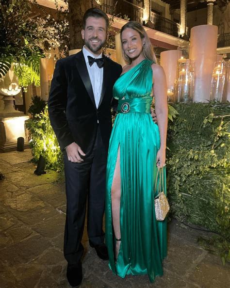 Los Looks De Las Famosas Invitadas A La Boda Mexicana De Alix Aspe