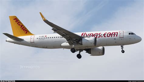 TC NBU Airbus A320 251N Pegasus Airlines Savas Binici JetPhotos