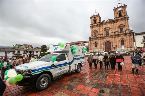 Familias Productoras De G Meza Y Mongua Recibieron Maquinaria Y Kits