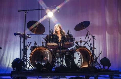 15 Best Drummers of All Time - Singersroom.com