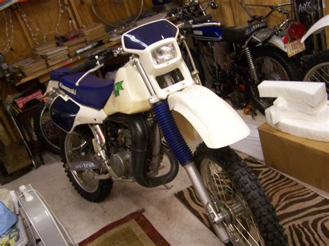 1987 Kawasaki Kdx 200 Low Hour Rare Color Ahrma Vintage Dirt Bike No