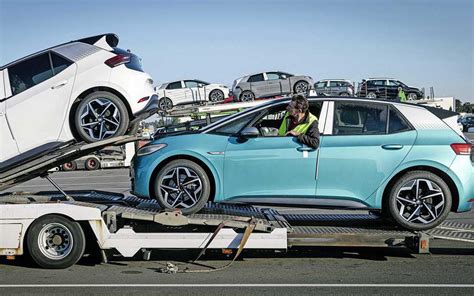 Productie Van Nieuwe Auto S Valt Stil Door Het Tekort Aan Chips En Dus