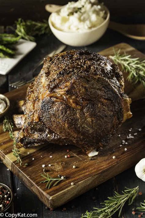 How to Make the Perfect Roast Beef in the Oven - CopyKat Recipes