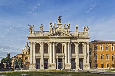 Archbasilica De San Juan De Letr N Roma