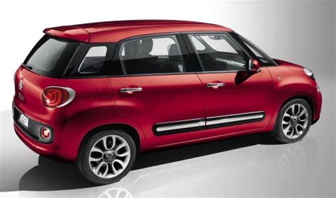 Fiat 500L: 5-door Fiat 500 to make Geneva 2012 debut